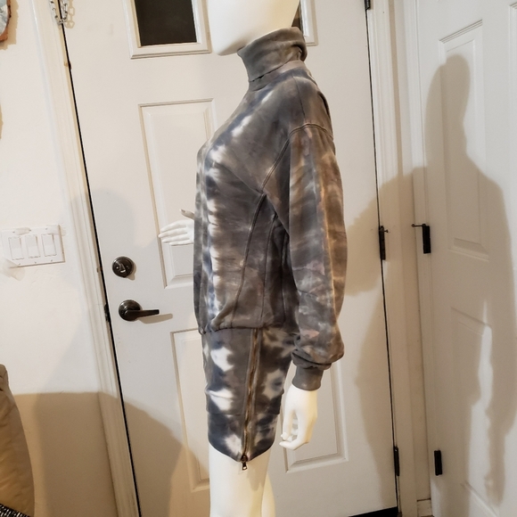 Young Fabulous & Broke Asymmetrical Tie Dye Sweatshirt Dress - Picture 4 of 9